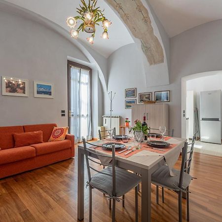 L'Antico Cedro Apartment 阿尔巴 外观 照片